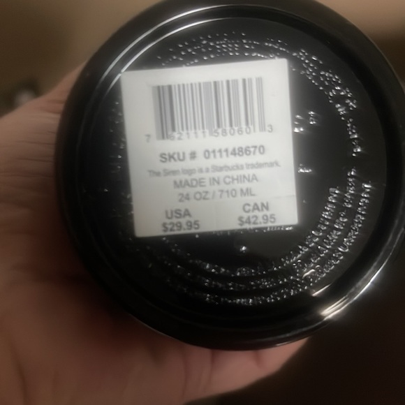 Starbucks 2024 Matte Black Pleated Shine
Tumbler BRAND NEW. NWT! - Picture 5 of 5